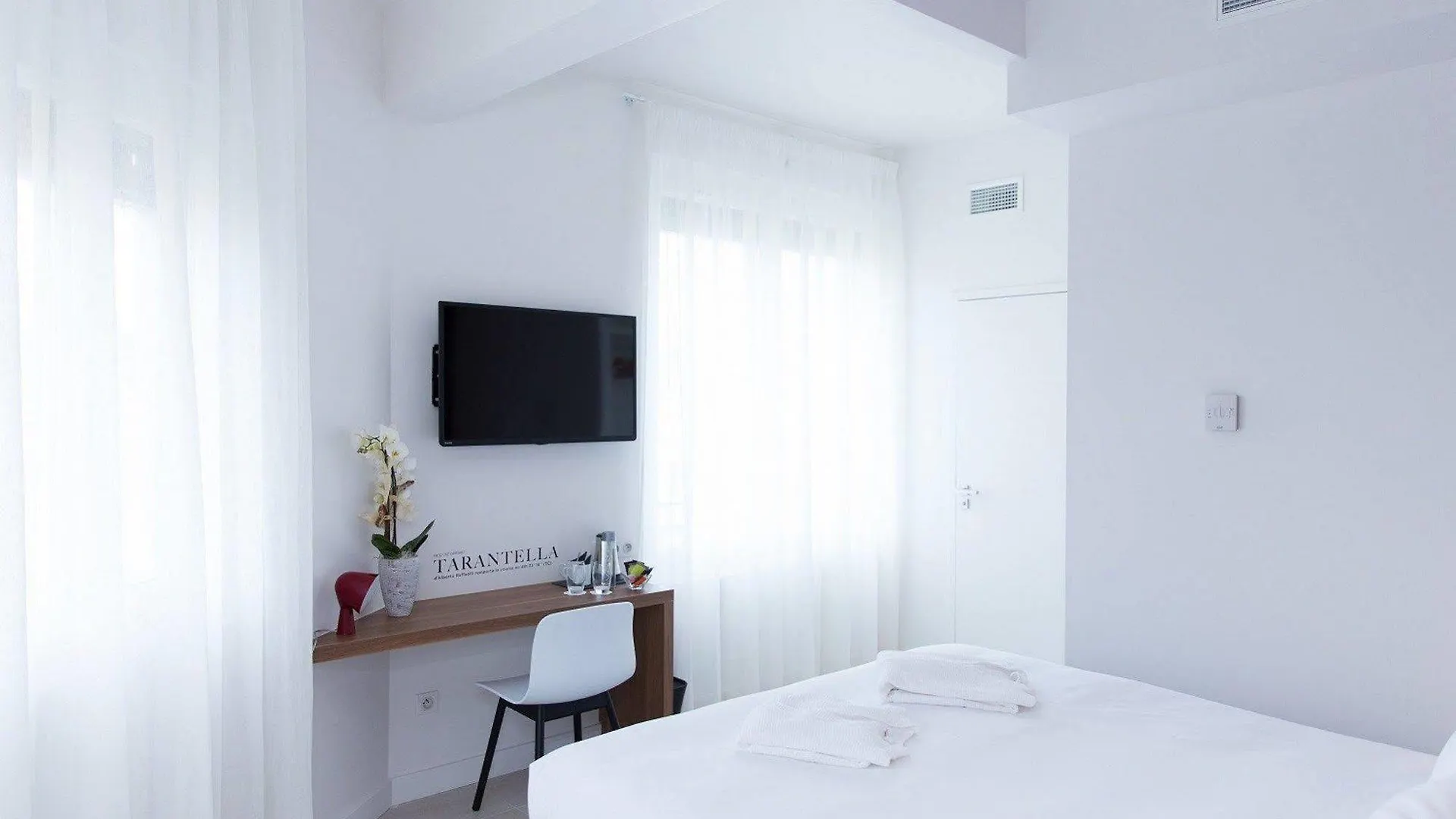 Hotel Les Voiles Toulon