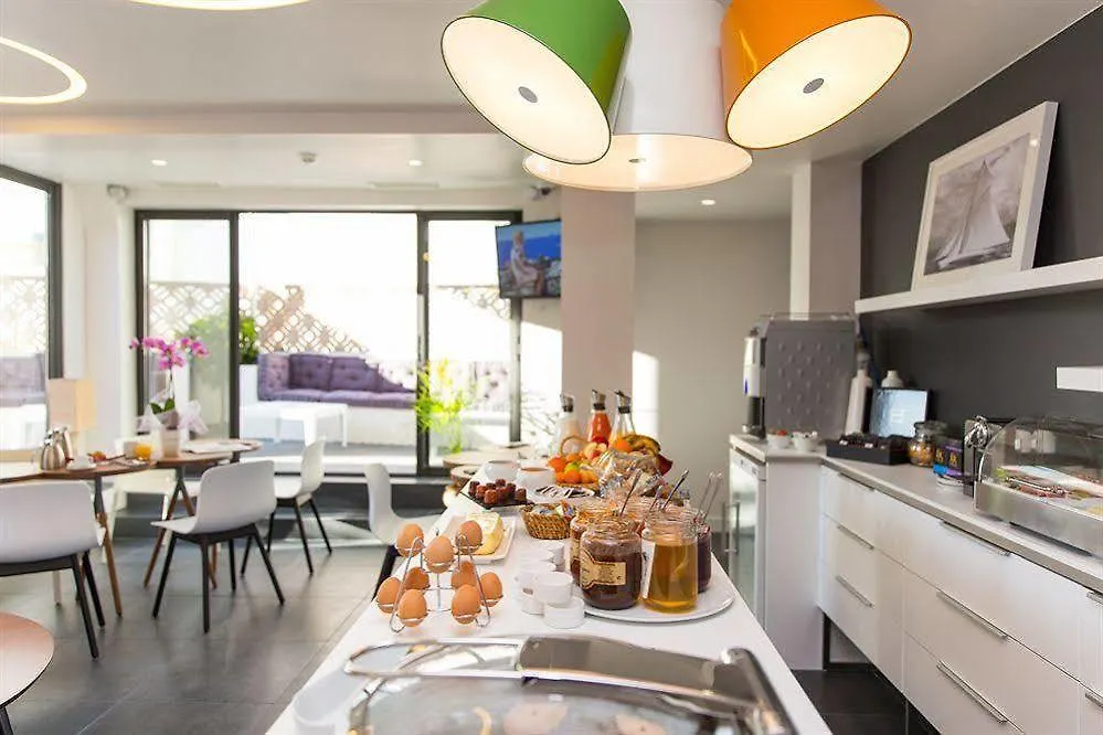 Hotel Les Voiles Toulon